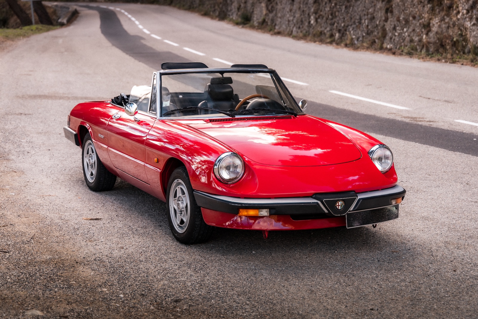 Alfa Romeo Spider 2000 1976 for a self-drive tour on the French Riviera — Ride Classics