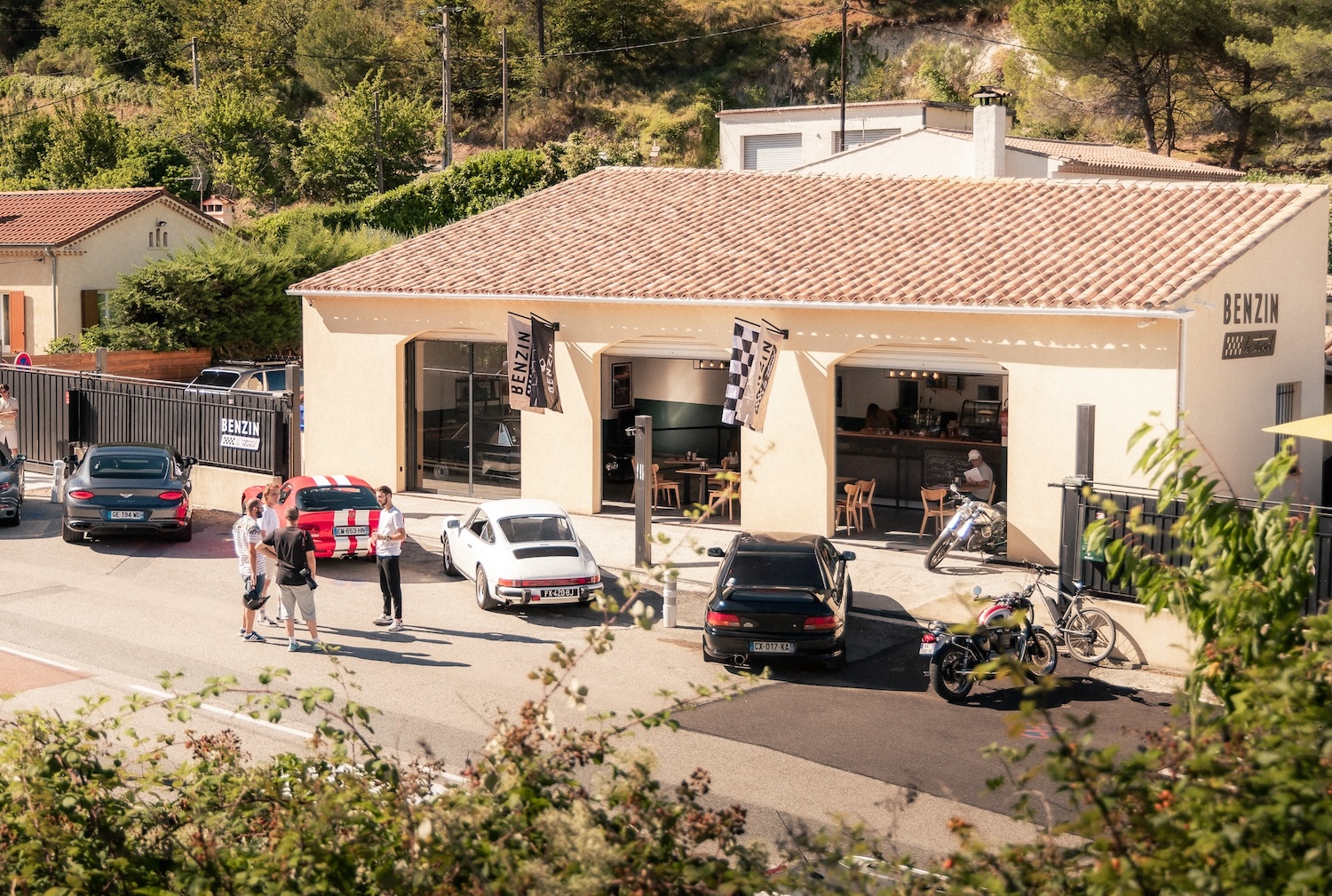 Petit d&eacute;jeuner de bienvenue chez Ride Classics